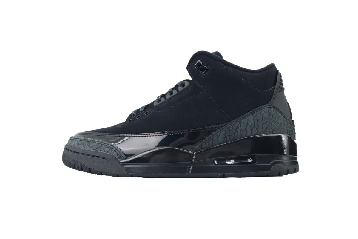 Retro 3 'Black Cat'